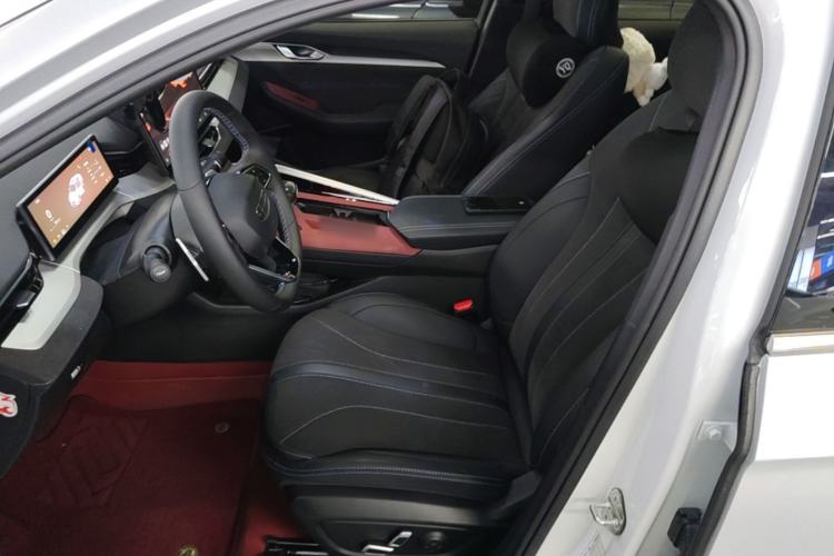 Used Geely Auto Preface 2025 Dongfang Yao 2.0TD Lanxing Edition Left Front Seat
