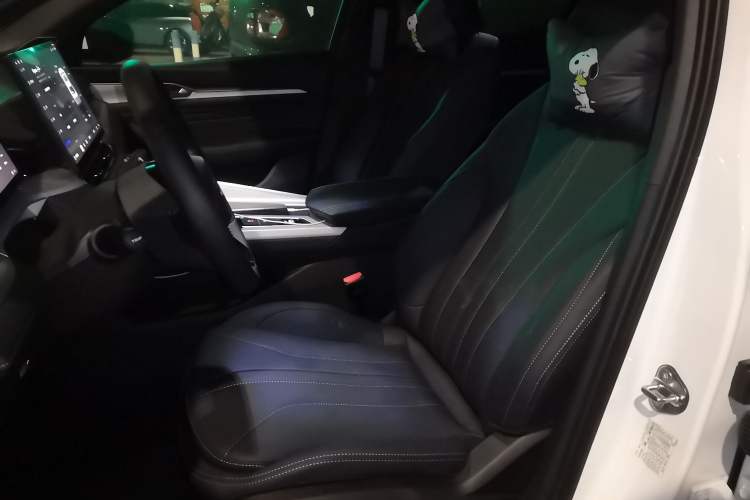 Used Geely Auto Preface 2025 Dongfang Yao 1.5TD Fuyao Edition Left Front Seat