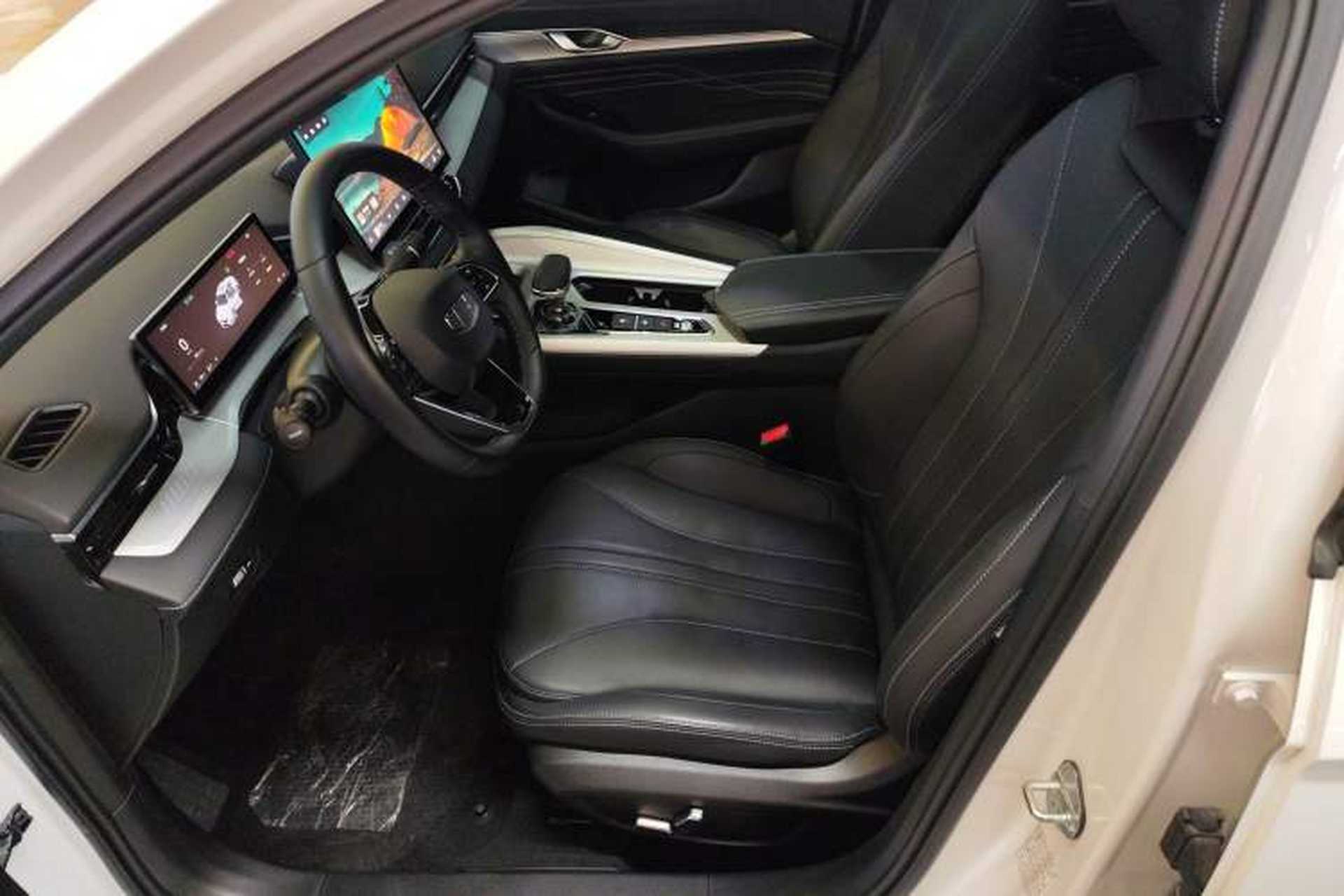 Used Geely Auto Preface 2025 Dongfang Yao 1.5TD Kunlun Edition Left Front Seat