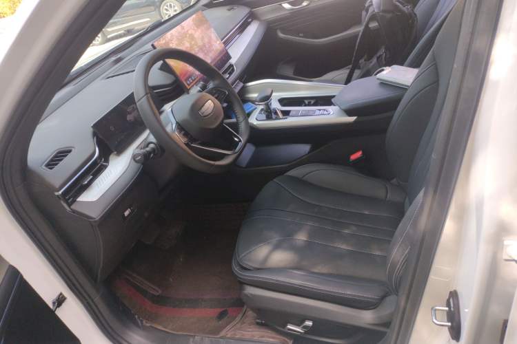 Used Geely Auto Preface 2025 Dongfang Yao 1.5TD Kunlun Edition Left Front Seat