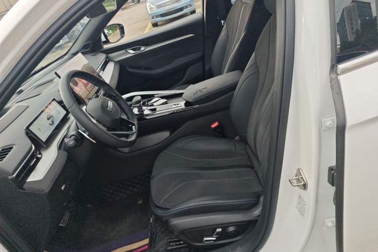 Used Geely Auto Preface 2025 Dongfang Yao 2.0TD Moonlight Edition Left Front Seat