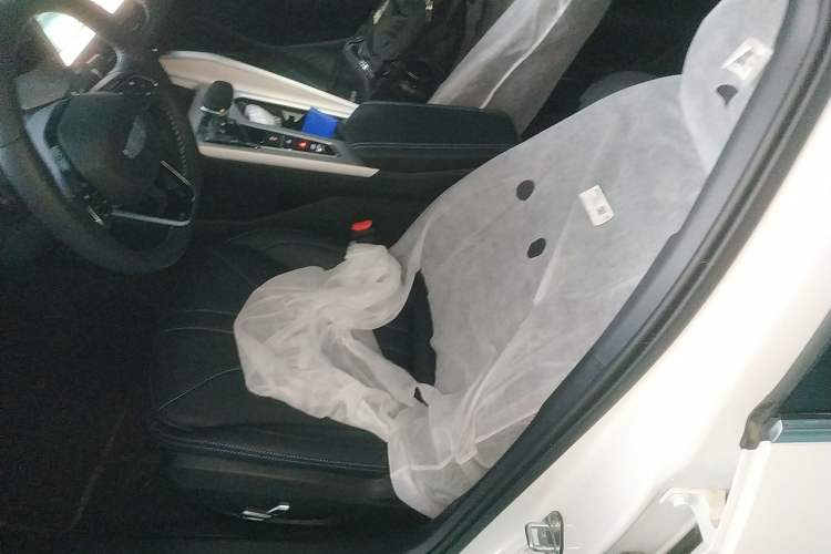 Used Geely Auto Preface 2025 Dongfang Yao 1.5TD Jinghong Edition+ Left Front Seat