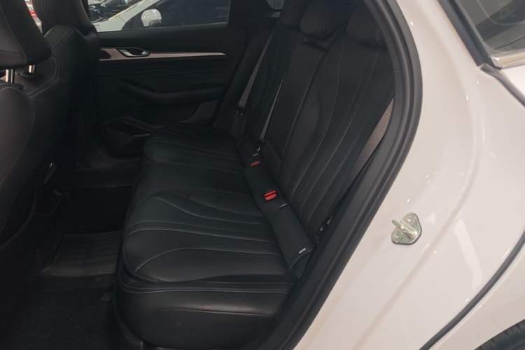 Used Geely Auto Preface 2025 Dongfang Yao 1.5TD Kunlun Edition Left Rear Seat