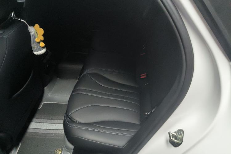 Used Geely Auto Preface 2025 Dongfang Yao 1.5TD Fuyao Edition Left Rear Seat