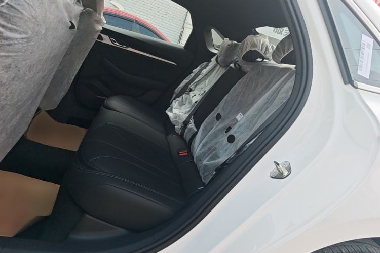 Used Geely Auto Preface 2025 Dongfang Yao 1.5TD Fuyao Edition Left Rear Seat