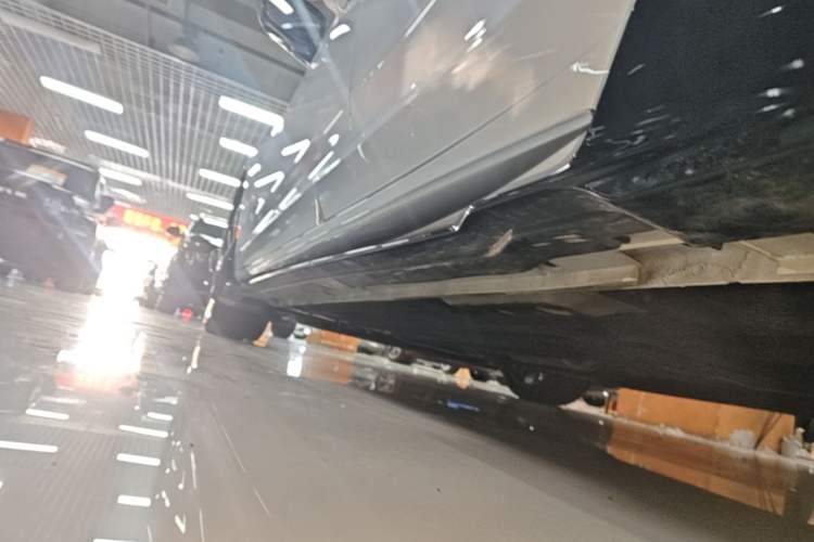 Used Geely Auto Preface 2025 Dongfang Yao 1.5TD Kunlun Edition Left Side Sill