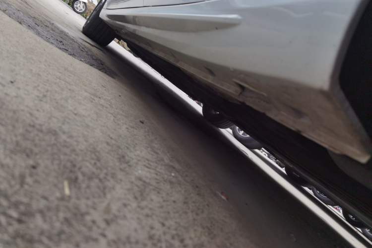 Used Geely Auto Preface 2025 Dongfang Yao 1.5TD Fuyao Edition Left Side Sill