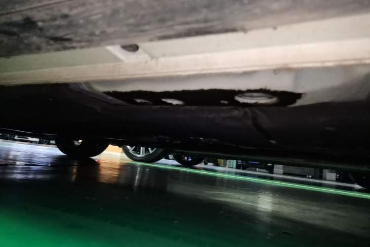Used Geely Auto Preface 2025 Dongfang Yao 1.5TD Kunlun Edition Left Side Sill