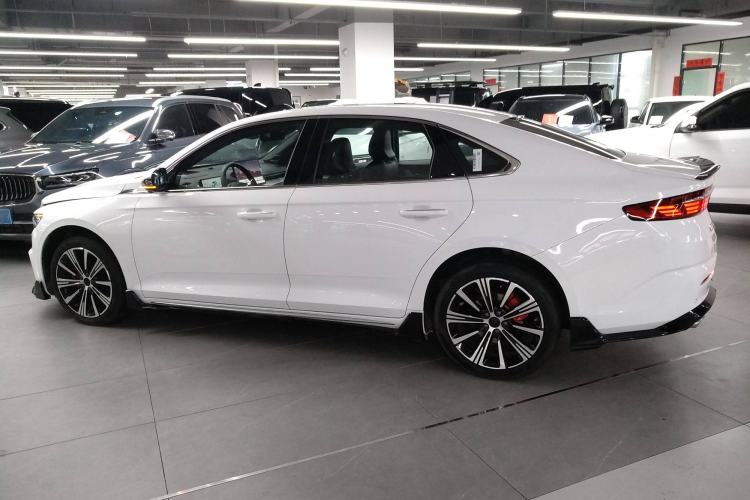 Used Geely Auto Preface 2025 Dongfang Yao 2.0TD Moonlight Edition Left Side
