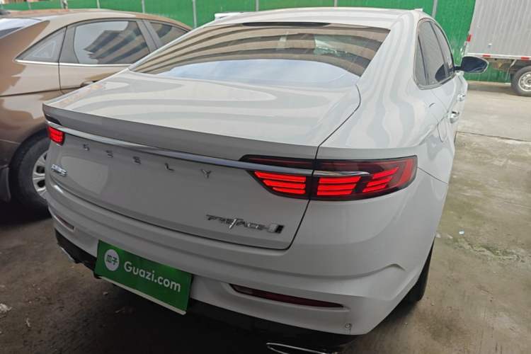 Used Geely Auto Preface 2025 Dongfang Yao 1.5TD Fuyao Edition Rear