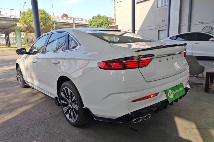 Used Geely Auto Preface 2025 Dongfang Yao 1.5TD Kunlun Edition Rear Left 45 Deg