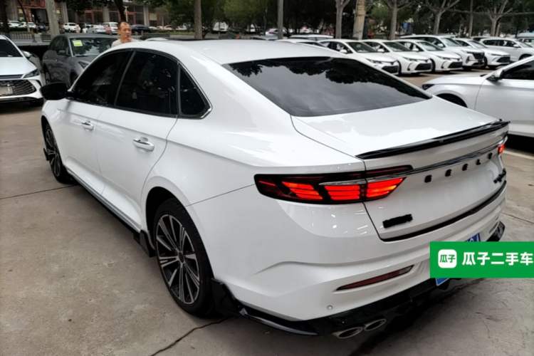 Used Geely Auto Preface 2025 Dongfang Yao 1.5TD Kunlun Edition Rear Left 45 Deg