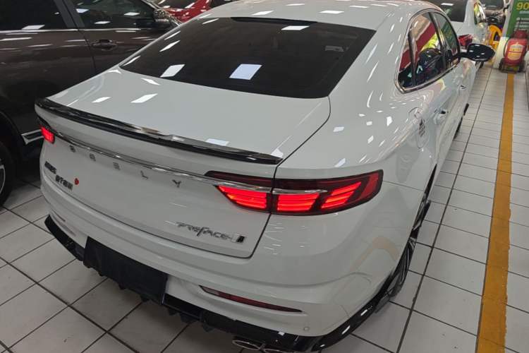 Used Geely Auto Preface 2025 Dongfang Yao 1.5TD Kunlun Edition Rear Right 45 Deg