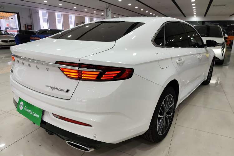 Used Geely Auto Preface 2025 Dongfang Yao 1.5TD Fuyao Edition Rear Right 45 Deg