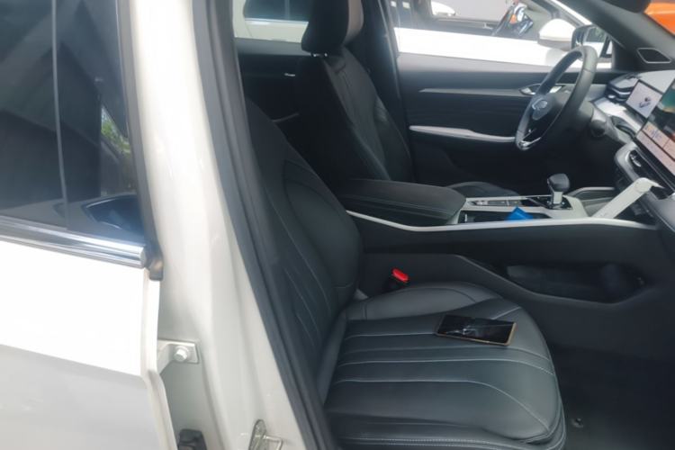 Used Geely Auto Preface 2025 Dongfang Yao 1.5TD Fuyao Edition Right Front Seat
