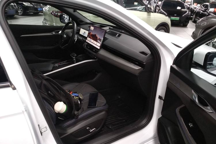 Used Geely Auto Preface 2025 Dongfang Yao 2.0TD Moonlight Edition Right Front Seat