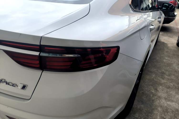 Used Geely Auto Preface 2025 Dongfang Yao 1.5TD Fuyao Edition Right Rear Taillight