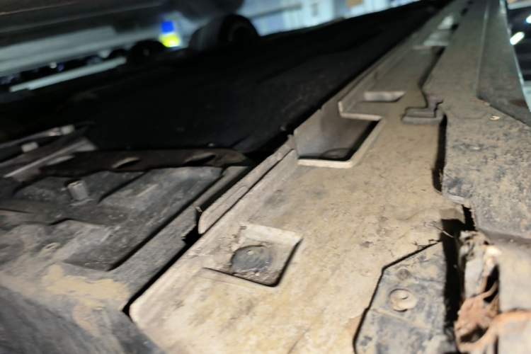 Used Geely Auto Preface 2025 Dongfang Yao 1.5TD Kunlun Edition Right Side Sill
