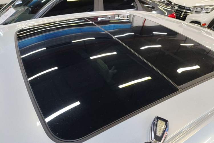Used Geely Auto Preface 2025 Dongfang Yao 2.0TD Lanxing Edition Roof