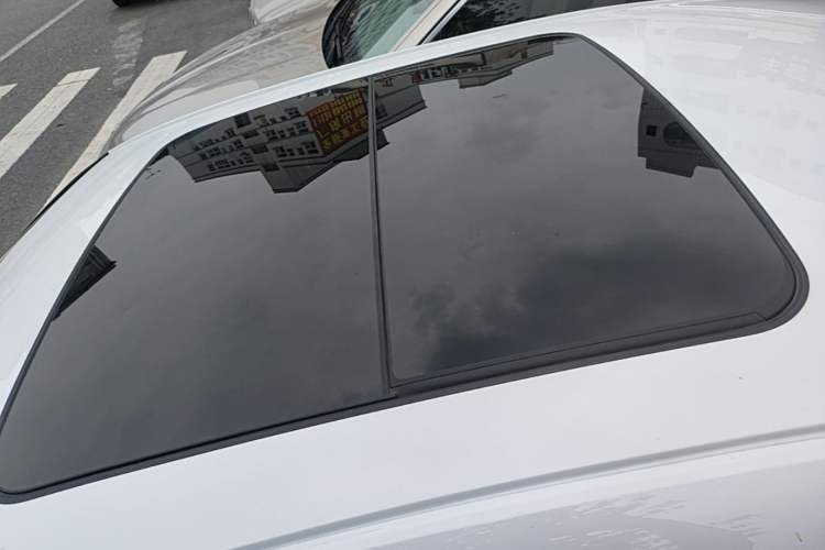 Used Geely Auto Preface 2025 Dongfang Yao 1.5TD Kunlun Edition Roof