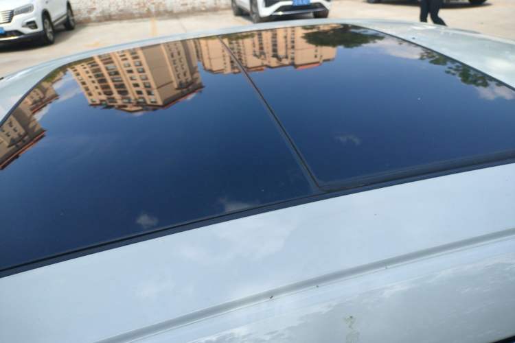 Used Geely Auto Preface 2025 Dongfang Yao 1.5TD Kunlun Edition Roof