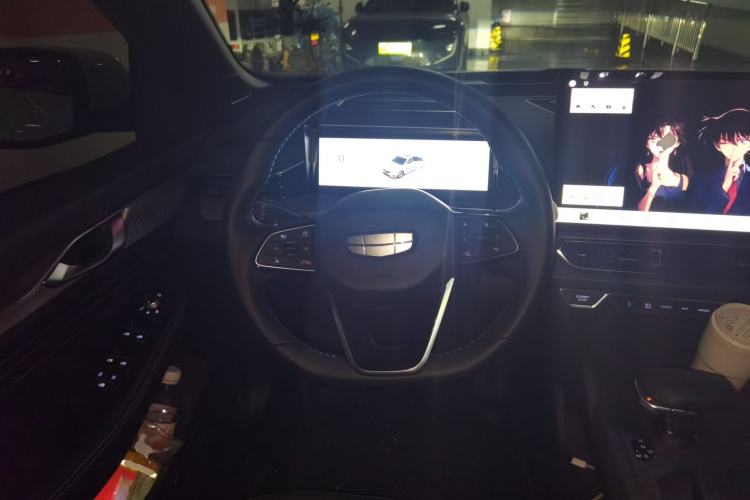 Used Geely Auto Preface 2025 Dongfang Yao 1.5TD Kunlun Edition Steering Wheel