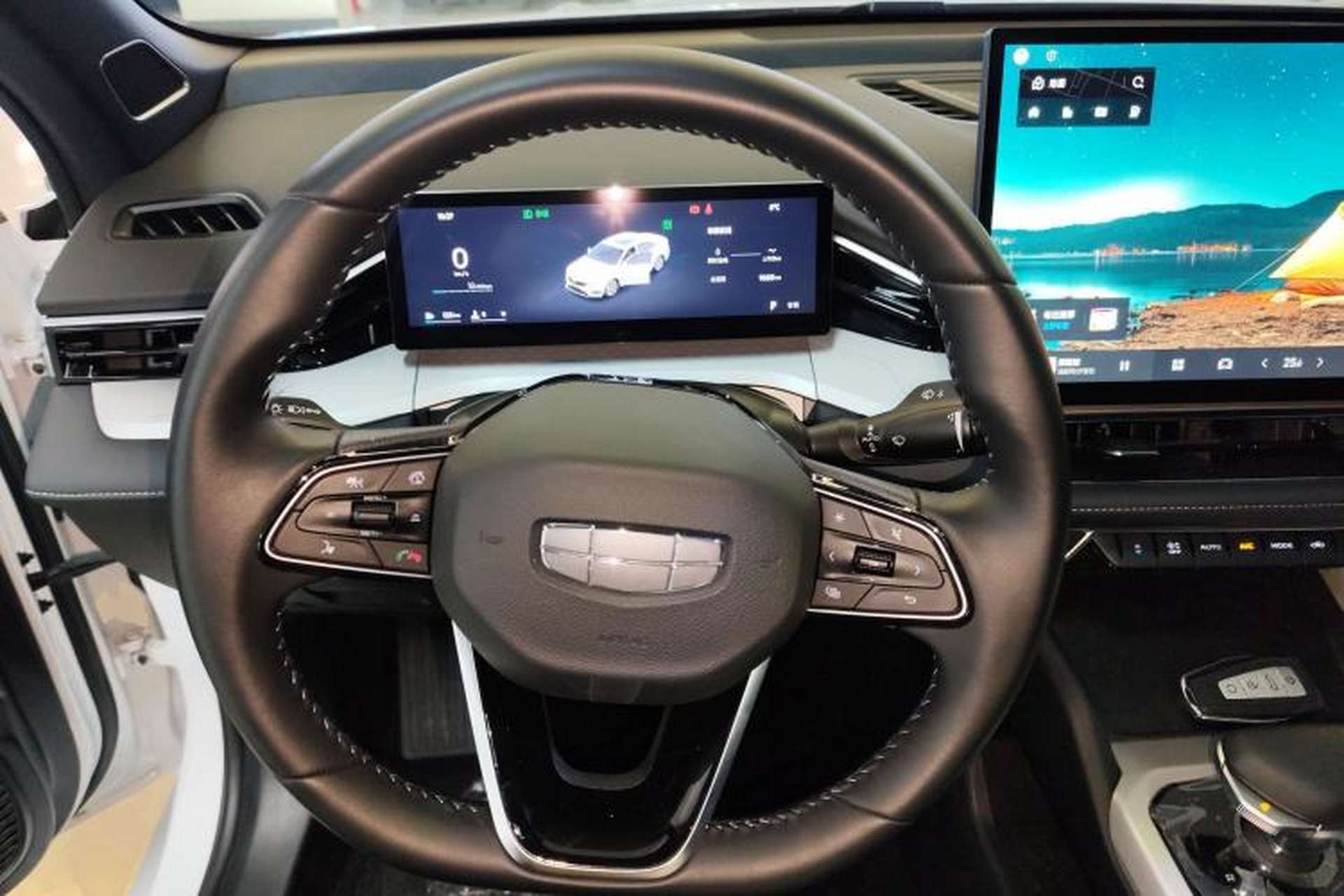 Used Geely Auto Preface 2025 Dongfang Yao 1.5TD Kunlun Edition Steering Wheel