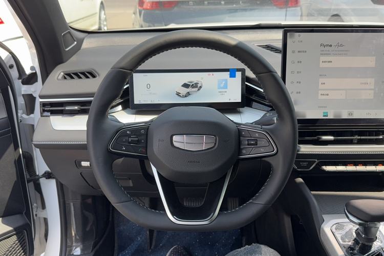 Used Geely Auto Preface 2025 Dongfang Yao 1.5TD Kunlun Edition Steering Wheel