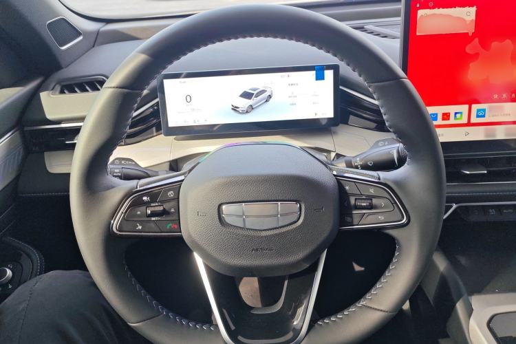 Used Geely Auto Preface 2025 Dongfang Yao 1.5TD Kunlun Edition Steering Wheel
