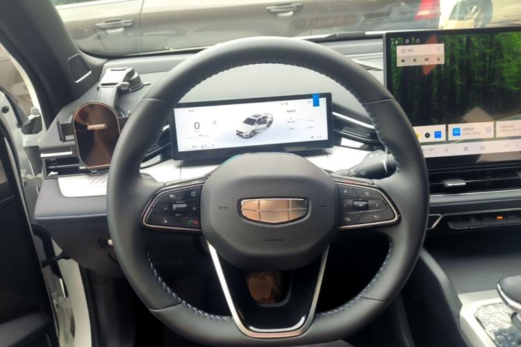 Used Geely Auto Preface 2025 Dongfang Yao 1.5TD Fuyao Edition Steering Wheel