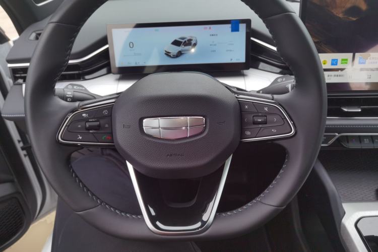 Used Geely Auto Preface 2025 Dongfang Yao 1.5TD Fuyao Edition Steering Wheel