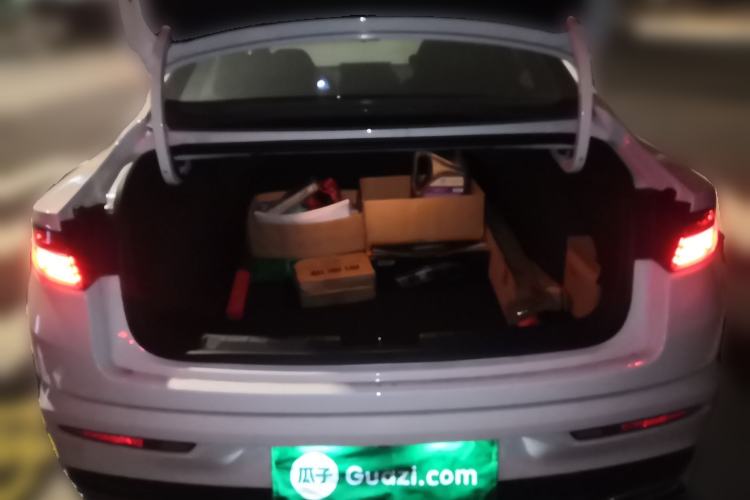 Used Geely Auto Preface 2025 Dongfang Yao 1.5TD Fuyao Edition Trunk