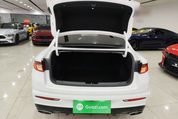 Used Geely Auto Preface 2025 Dongfang Yao 1.5TD Fuyao Edition Trunk