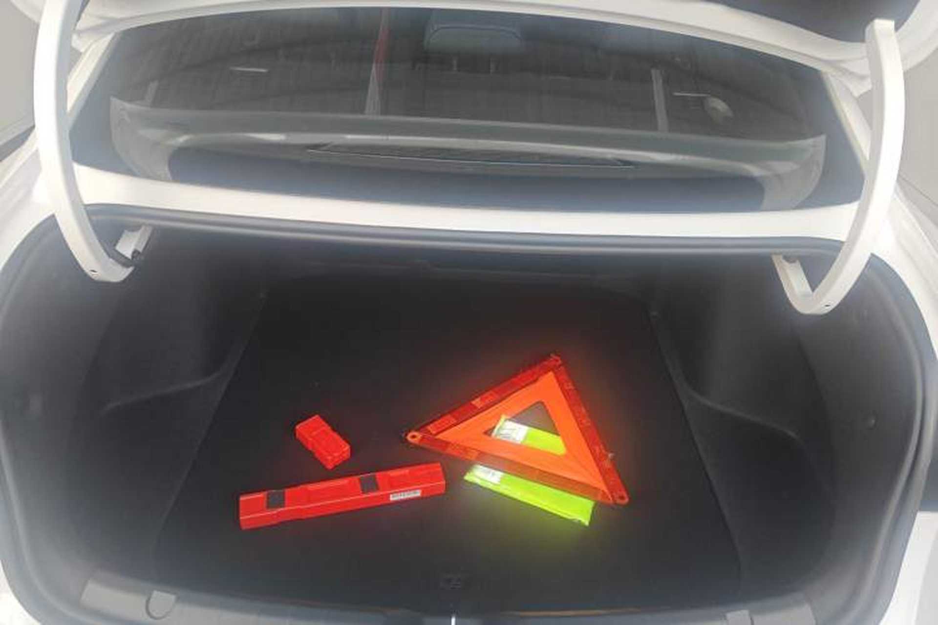 Used Geely Auto Preface 2025 Dongfang Yao 1.5TD Kunlun Edition Trunk