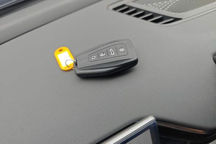 Used Geely Auto Preface 2025 Dongfang Yao 1.5TD Fuyao Edition Vehicle Key