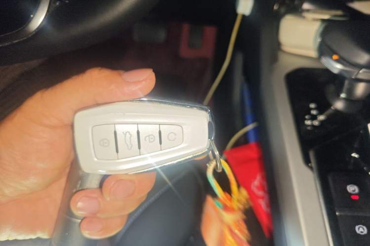 Used Geely Auto Preface 2025 Dongfang Yao 1.5TD Kunlun Edition Vehicle Key