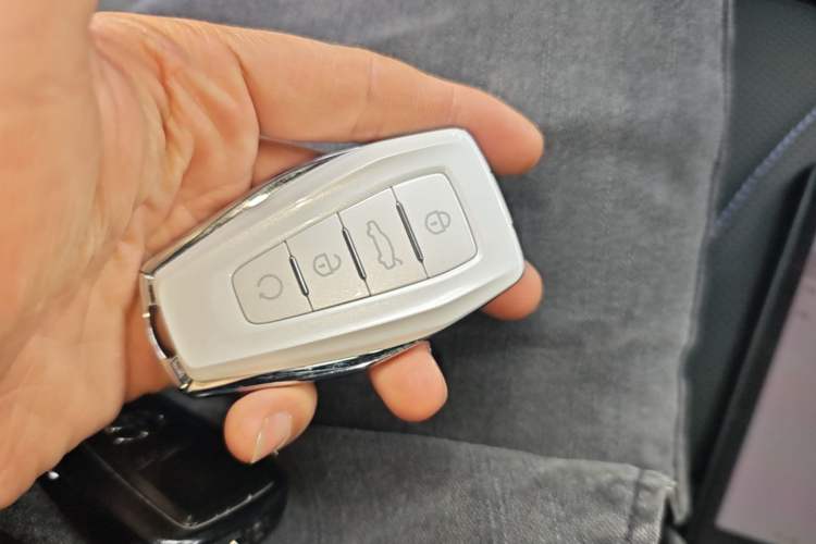 Used Geely Auto Preface 2025 Dongfang Yao 1.5TD Fuyao Edition Vehicle Key