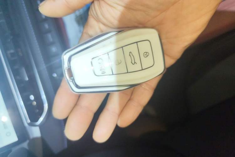 Used Geely Auto Preface 2025 Dongfang Yao 1.5TD Fuyao Edition Vehicle Key