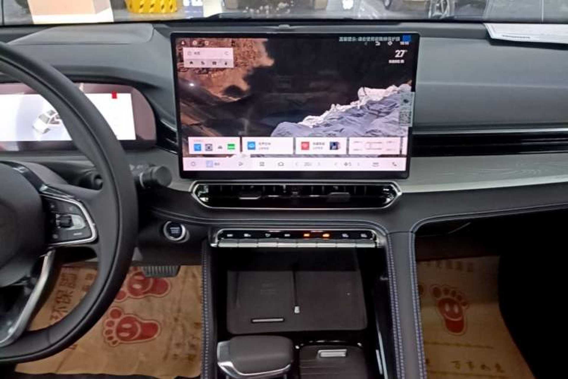 Used Geely Auto Preface 2026 Model Oriental Yao 1.5TD Kunlun Edition Audio And AC Panel