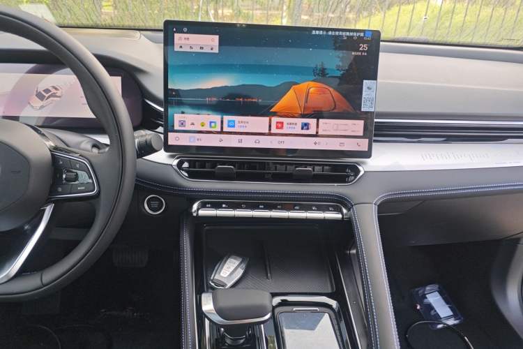 Used Geely Auto Preface 2026 Model Oriental Yao 1.5TD Fuyao Edition Audio And AC Panel