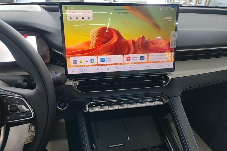 Used Geely Auto Preface 2026 Model Oriental Yao 1.5TD Kunlun Edition Audio And AC Panel