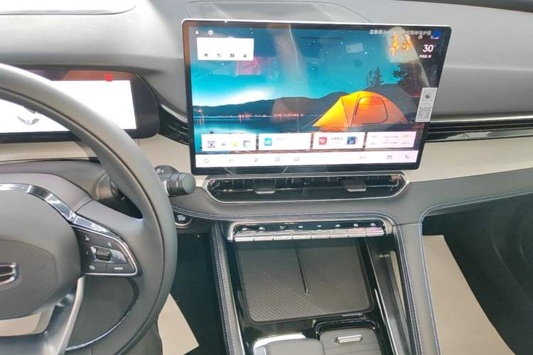 Used Geely Auto Preface 2026 Model Oriental Yao 1.5TD Fuyao Edition Audio And AC Panel
