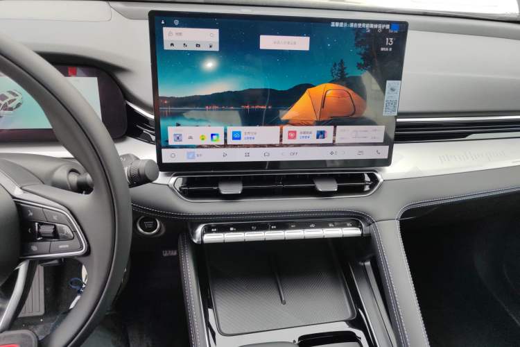 Used Geely Auto Preface 2026 Model Oriental Yao 1.5TD Fuyao Edition Audio And AC Panel