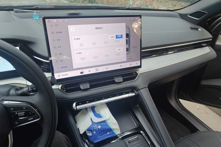 Used Geely Auto Preface 2026 Model Oriental Yao 1.5TD Fuyao Edition Audio And AC Panel