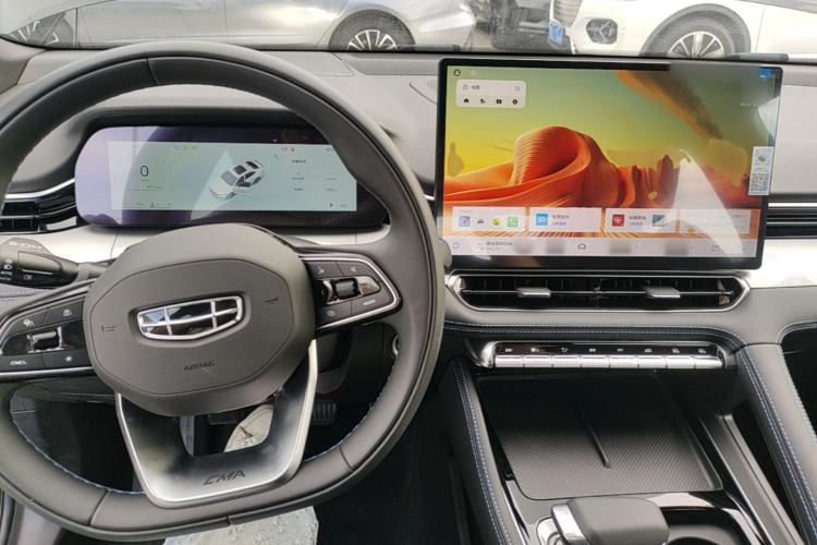 Used Geely Auto Preface 2026 Model Oriental Yao 1.5TD Fuyao Edition Center Console