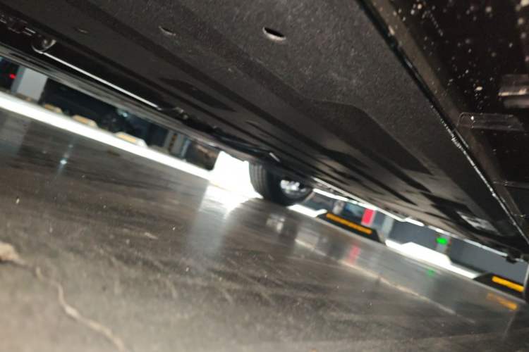 Used Geely Auto Preface 2026 Model Oriental Yao 1.5TD Kunlun Edition Chassis Front Left