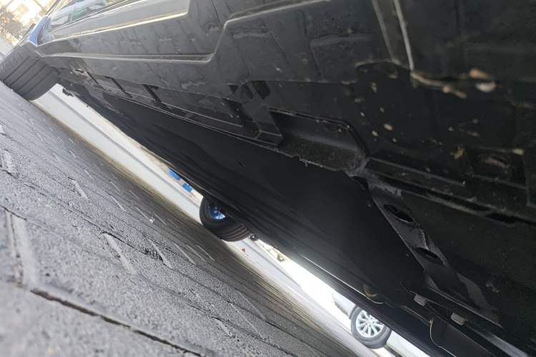Used Geely Auto Preface 2026 Model Oriental Yao 1.5TD Kunlun Edition Chassis Front Right