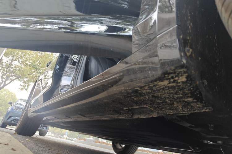 Used Geely Auto Preface 2026 Model Oriental Yao 1.5TD Fuyao Edition Chassis Front Right