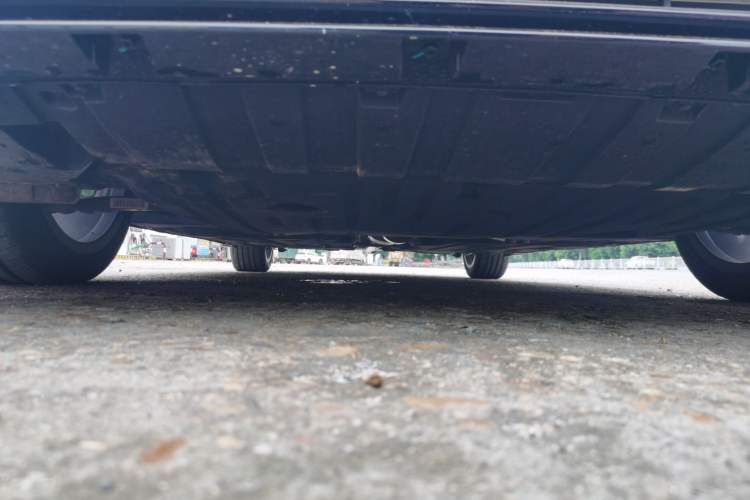 Used Geely Auto Preface 2026 Model Oriental Yao 2.0TD Lanxing Edition Chassis Front