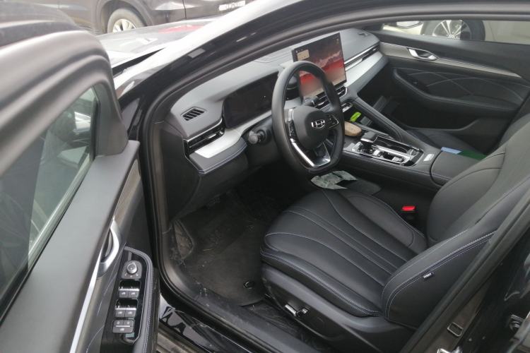 Used Geely Auto Preface 2026 Model Oriental Yao 1.5TD Kunlun Edition Driver Seat